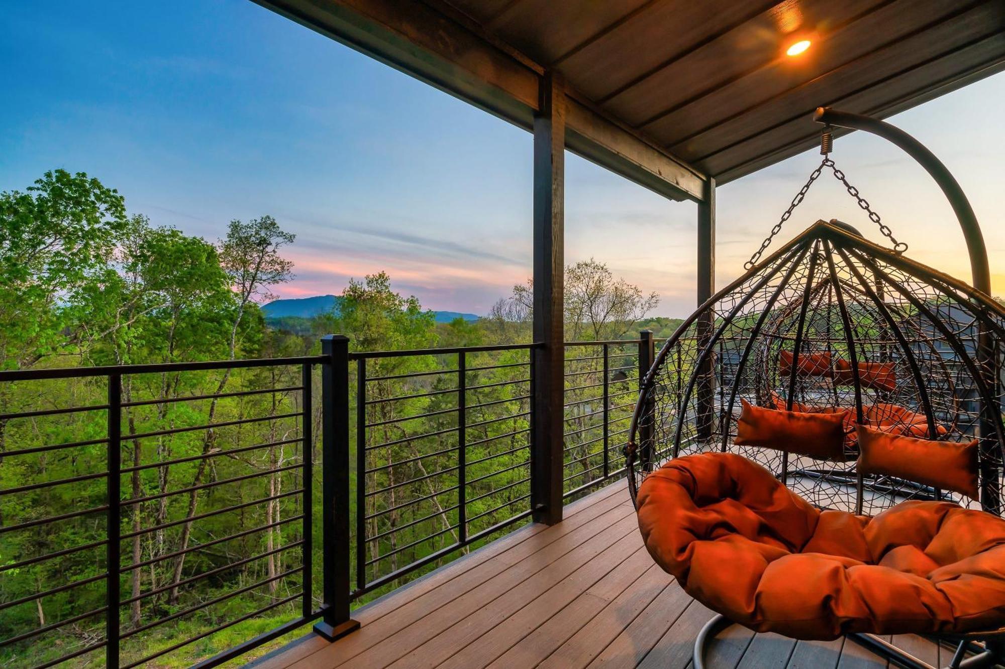 Halle Beary By Avantstay Indoor Pool Hot Tub Sunset Views เซอเวียร์วีล ภายนอก รูปภาพ